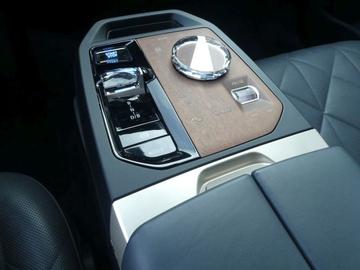 2023 BMW IX 缩略图 11