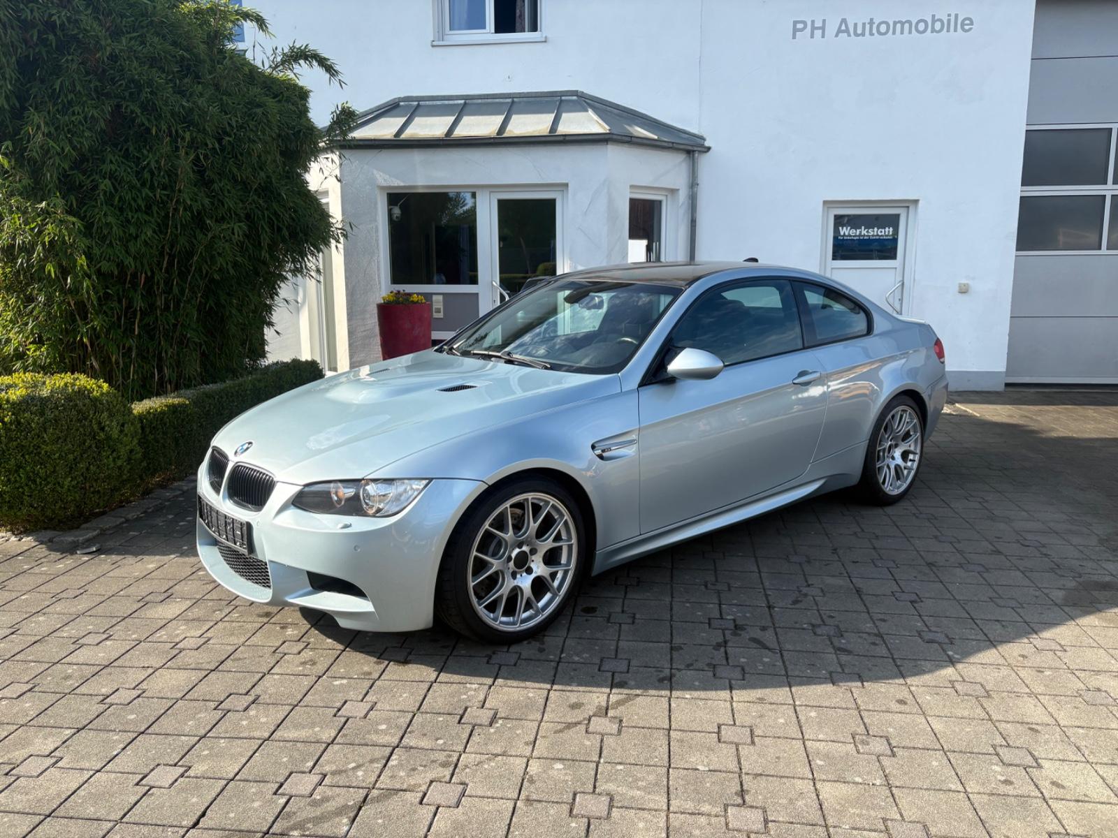 BMW M3 Coupe Basis Carbondach Schalter
