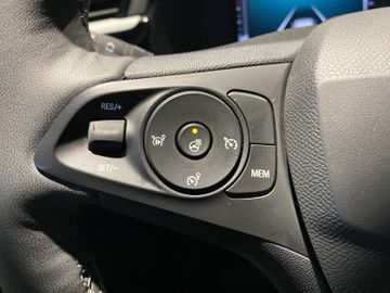 Bild 11 Opel Corsa GS NAVI/SHZ+LHZ/PDC V+H+CAM/KeylessGo+