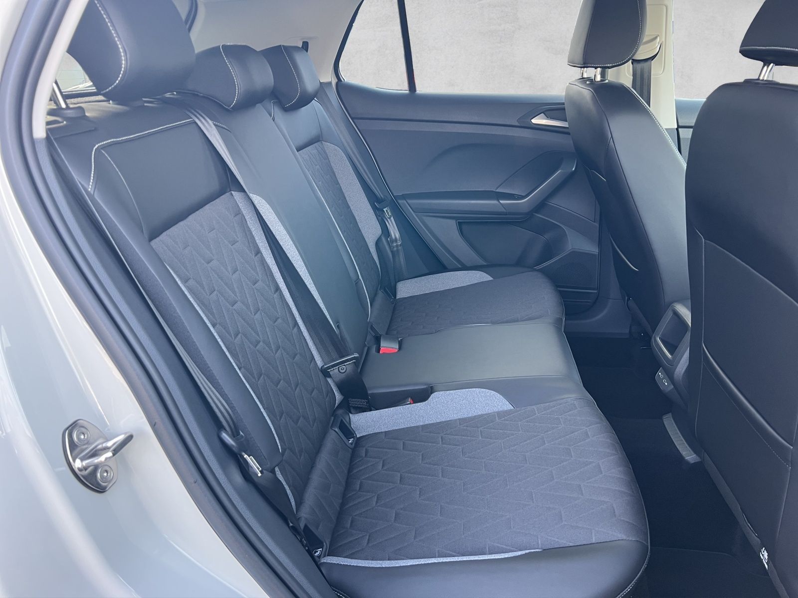 Volkswagen T-Cross - Bild 24