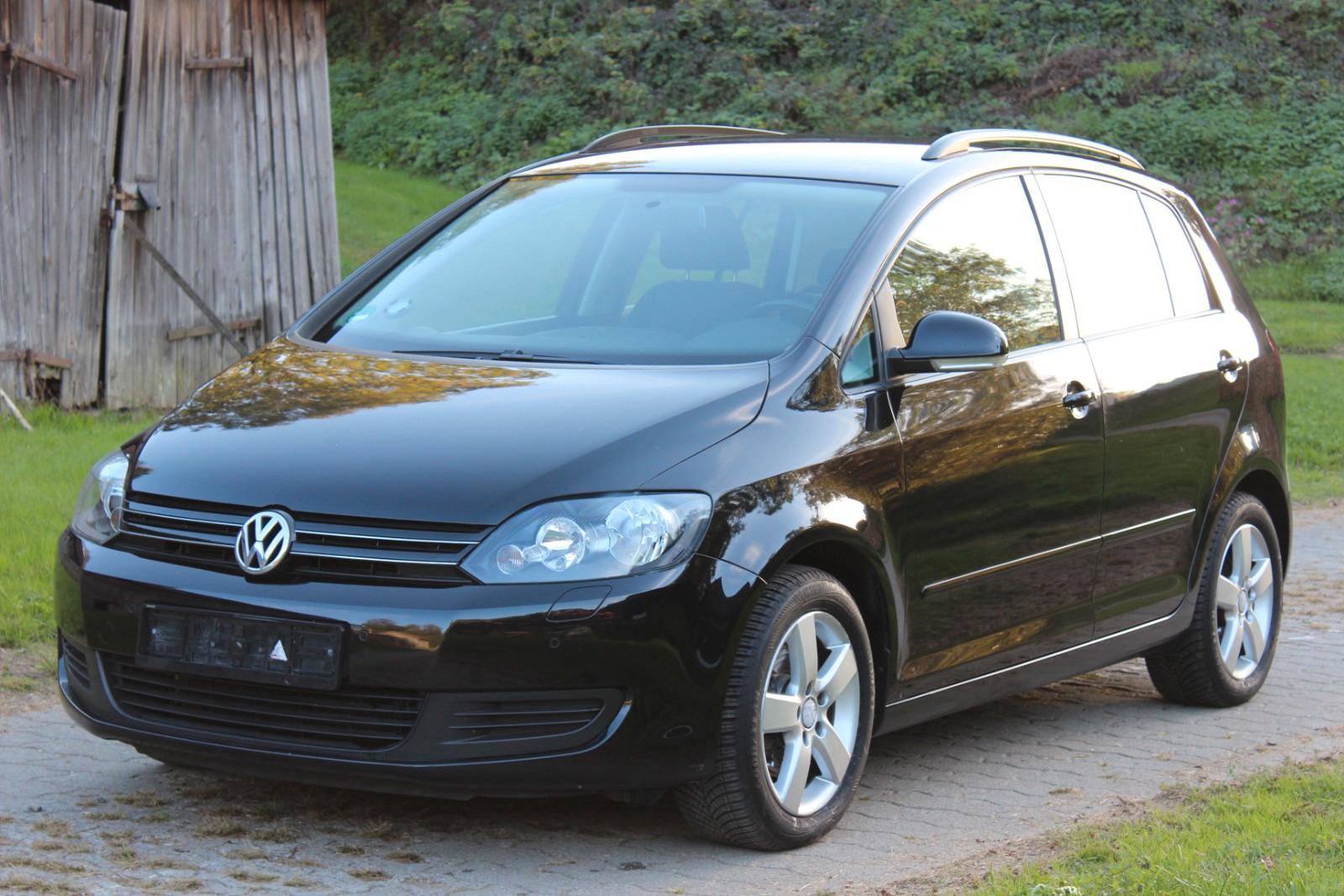 Volkswagen Golf Plus 2010 — вигляд ззаду