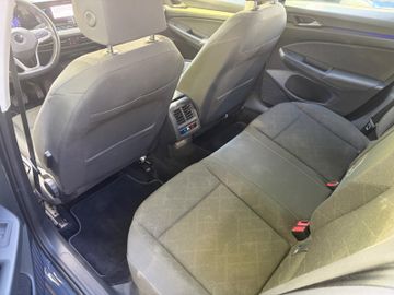 Volkswagen Golf - 7