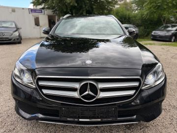 Mercedes E 220 - 4