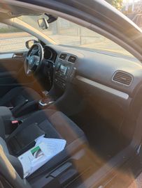 Volkswagen Golf - 12