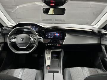 Peugeot 408 - 9