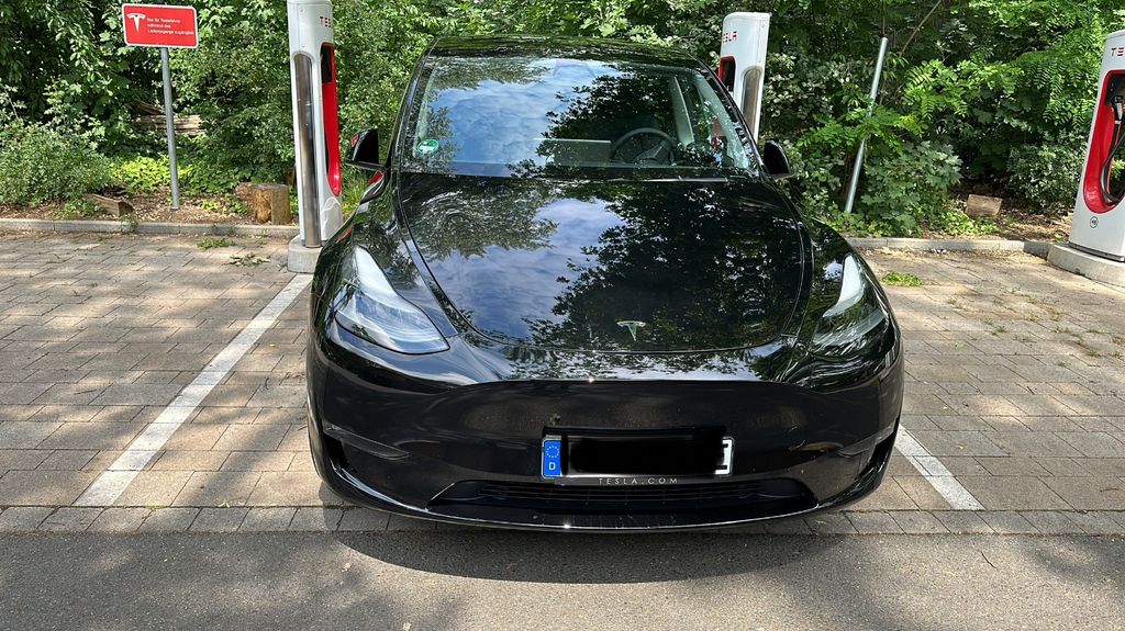 Image of Tesla Model Y