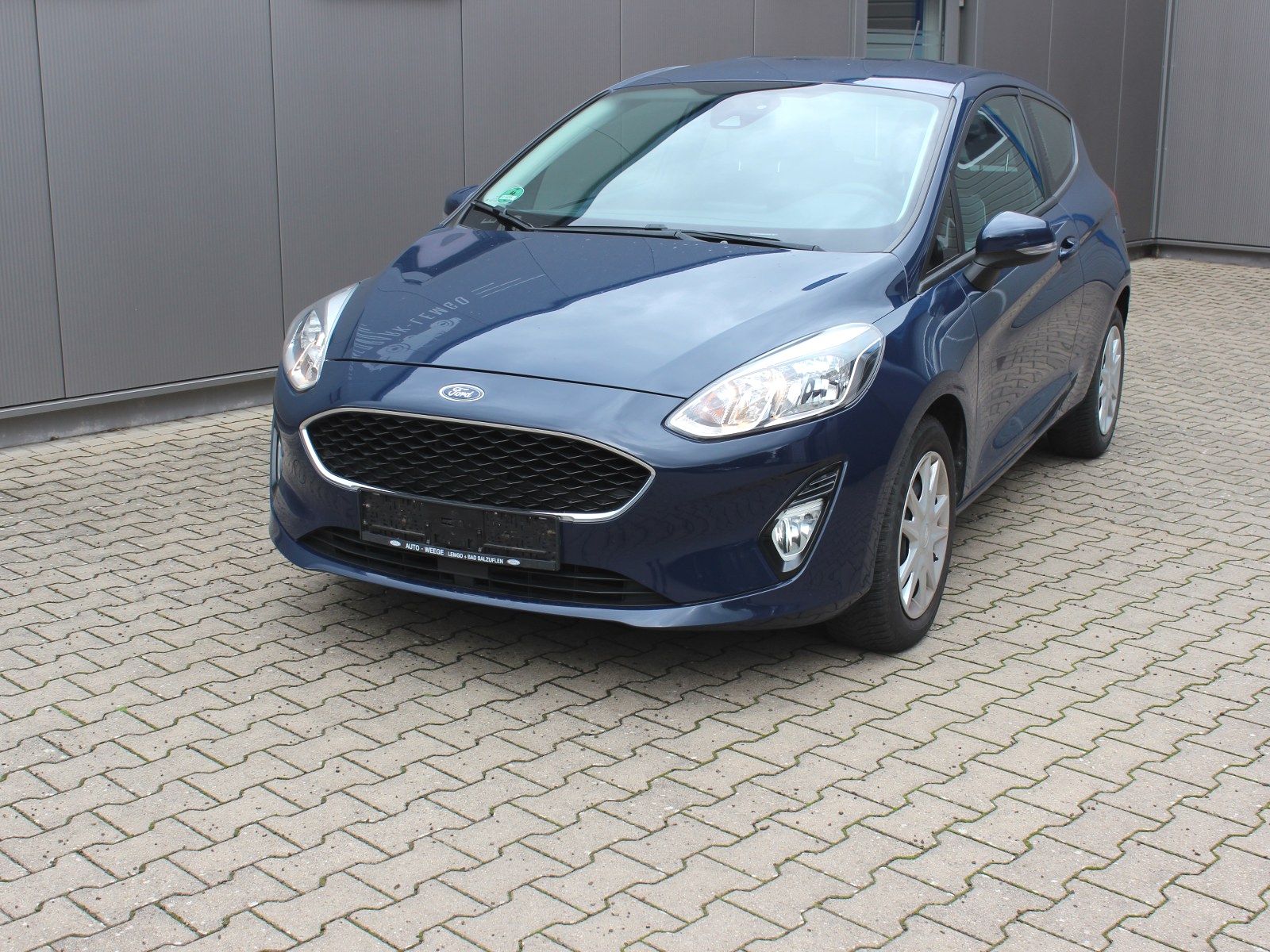 Fahrzeugabbildung Ford Fiesta Cool & Connect 1,1