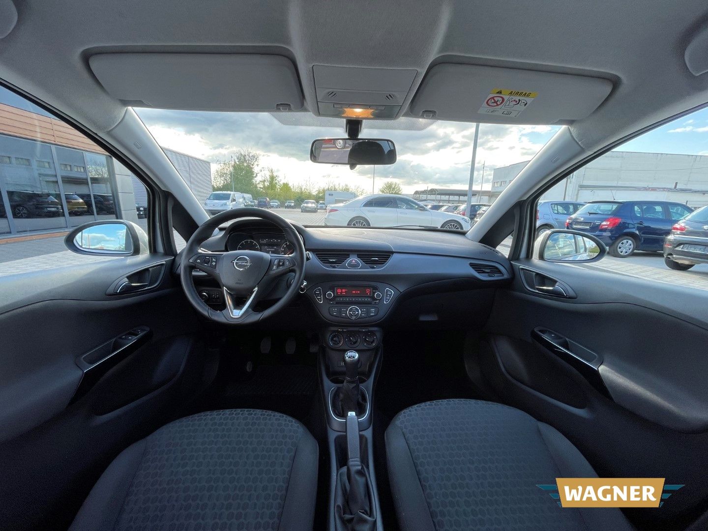 Fahrzeugabbildung Opel Corsa E Edition 1.2 Sitzheizung Tempomat