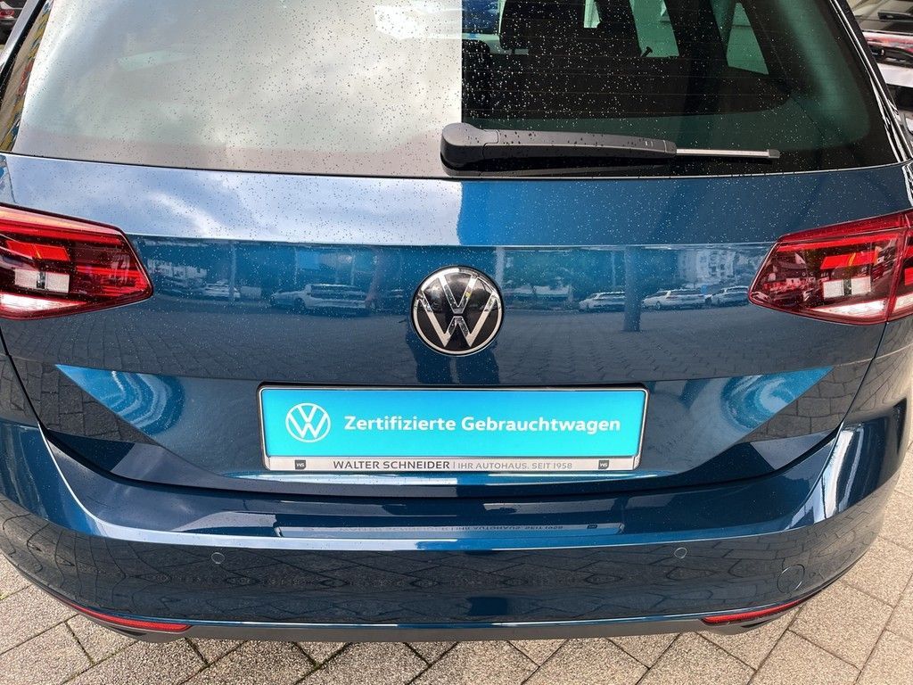 Volkswagen Passat Variant - Bild 14