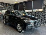 Volkswagen Touareg 3.0 V6 TDI SCR Elegance - Volkswagen Touareg mit Diesel-Antrieb: Kombi