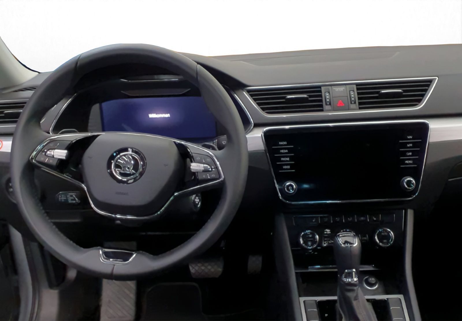 Skoda Superb - Bild 4