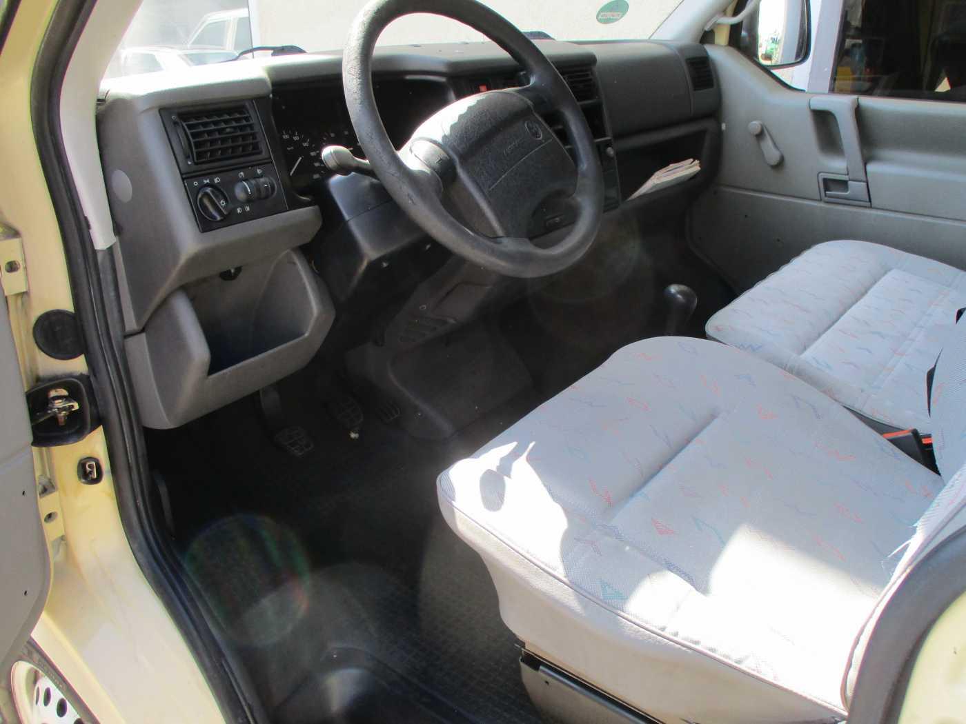 Volkswagen T4 Bus Kombi 2,5TDI, langer Radstand,