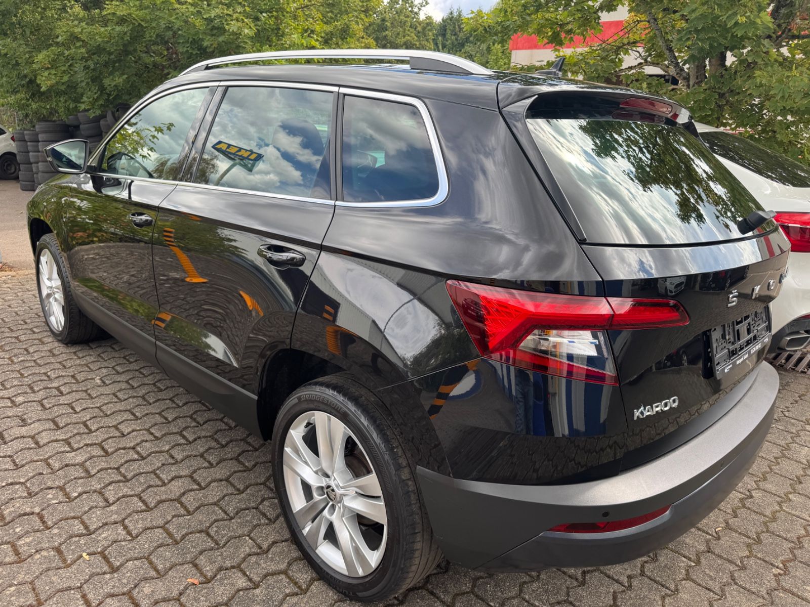 Fahrzeugabbildung SKODA Karoq Style LED+Navi+ACC+Kamera+Standheizung