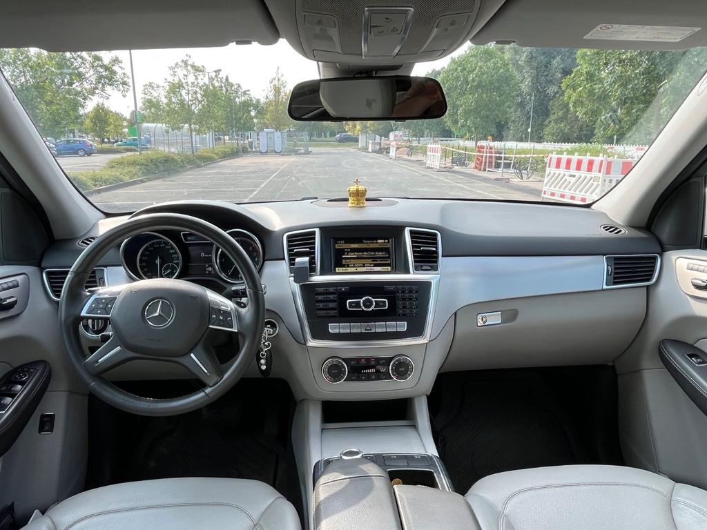 Mercedes-Benz ML 250