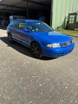 Audi S4 B5 - Audi A4 aus 1998: Kombi