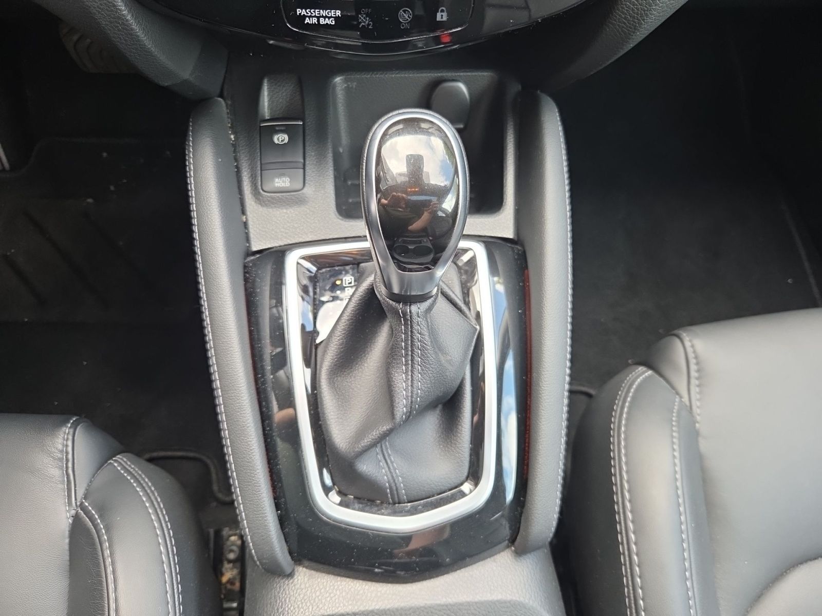 Fahrzeugabbildung Nissan Qashqai 1.3 DIG-T Akari 158 PS Autom. *NAVI*SITZ