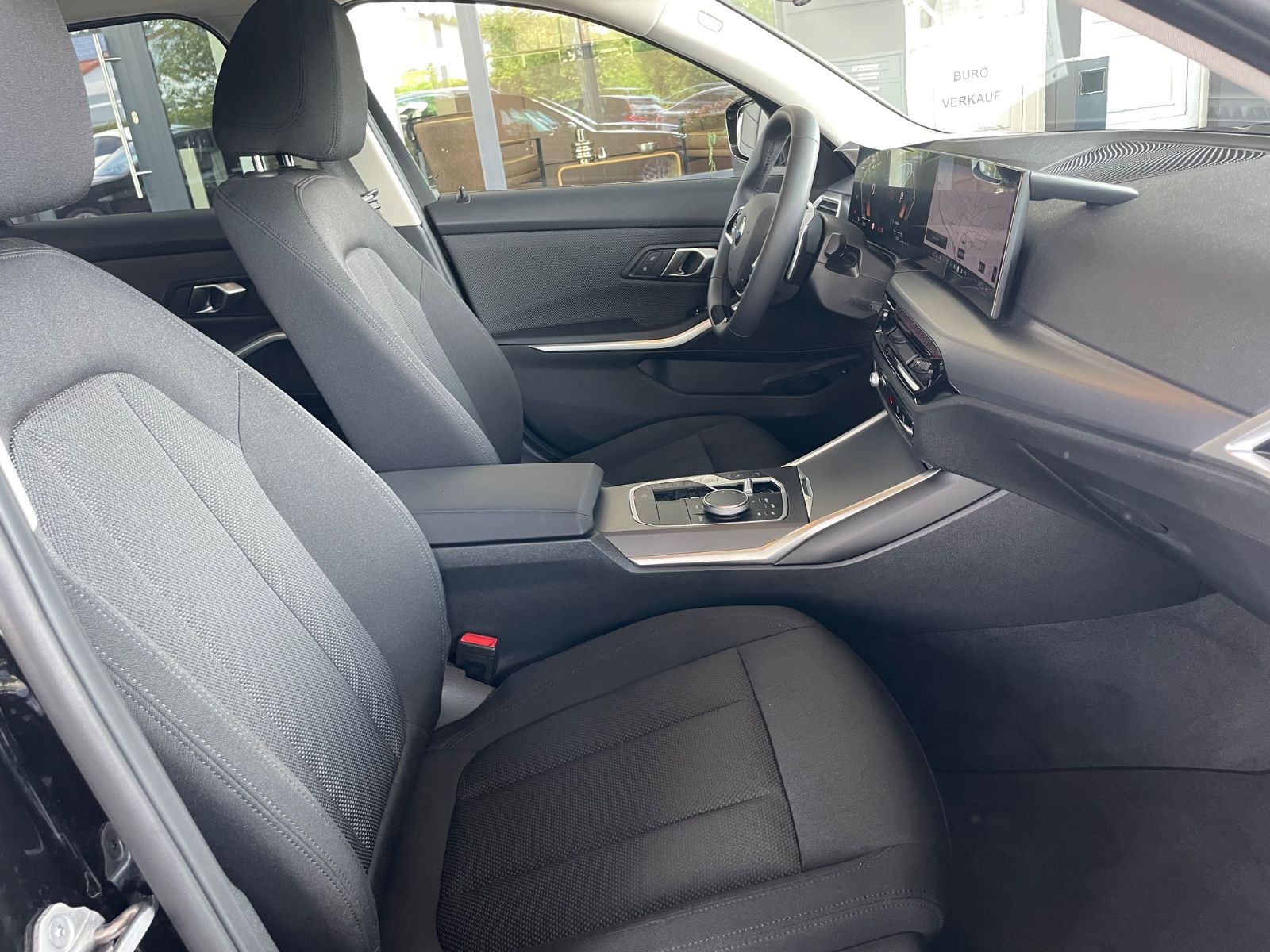 BMW 318iA 2.0 TOURING G21LCI/LC+/LED/CAM/SHZ foto 6