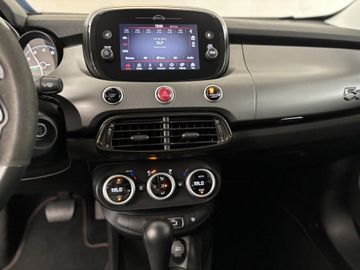 Fotografie des Fiat 500X 1.5 GSE Hybrid AT Sport LED Kamera