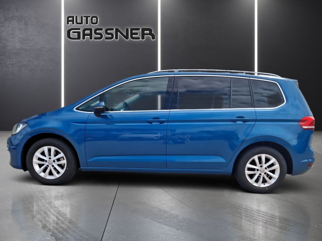 Fahrzeugabbildung Volkswagen VW Touran 1.4 TSI BlueMotion Highline AHK