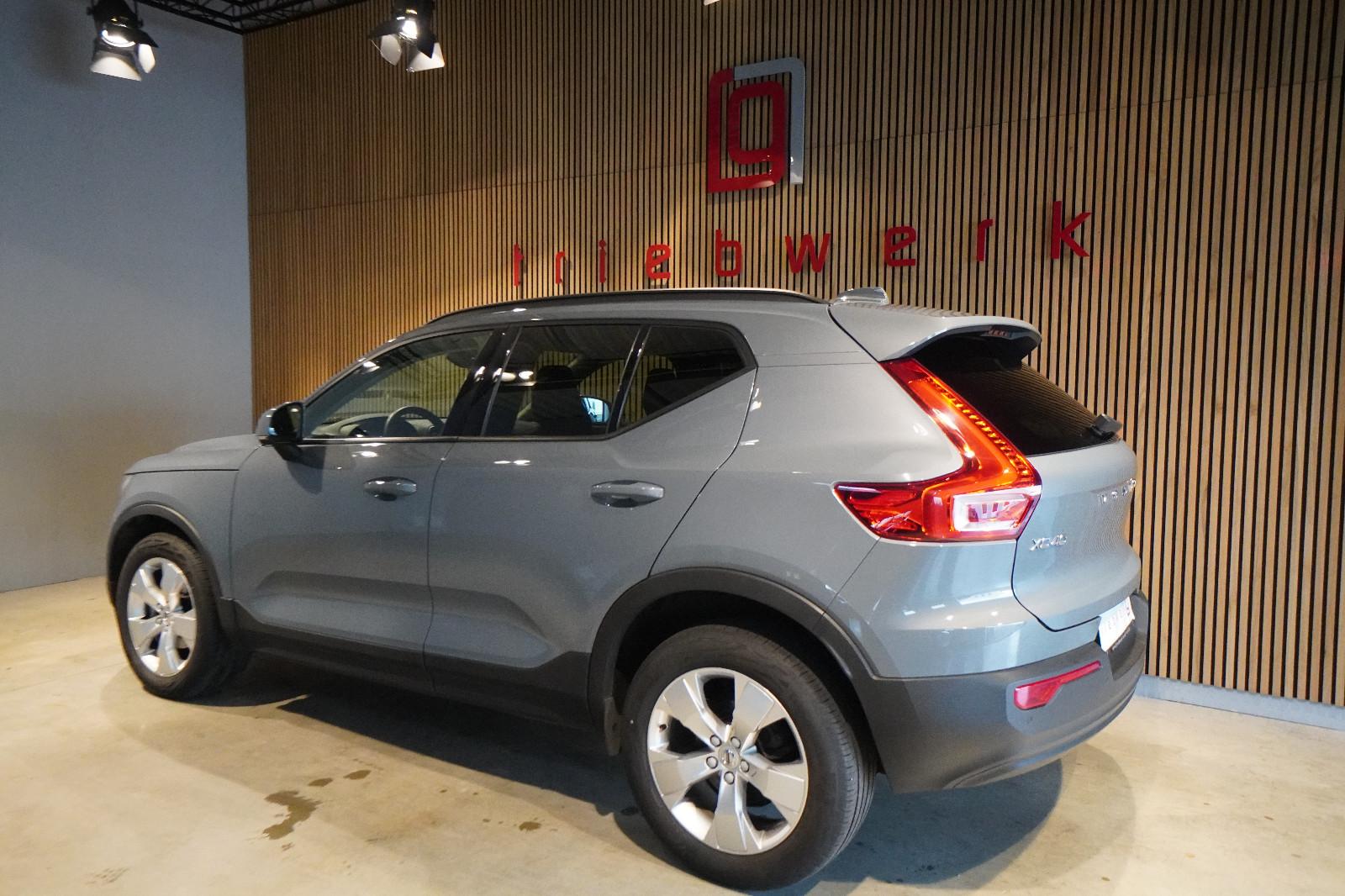 Volvo XC40 Momentum Core*1.Hd*U-Frei*NAVI*AppleCarplay