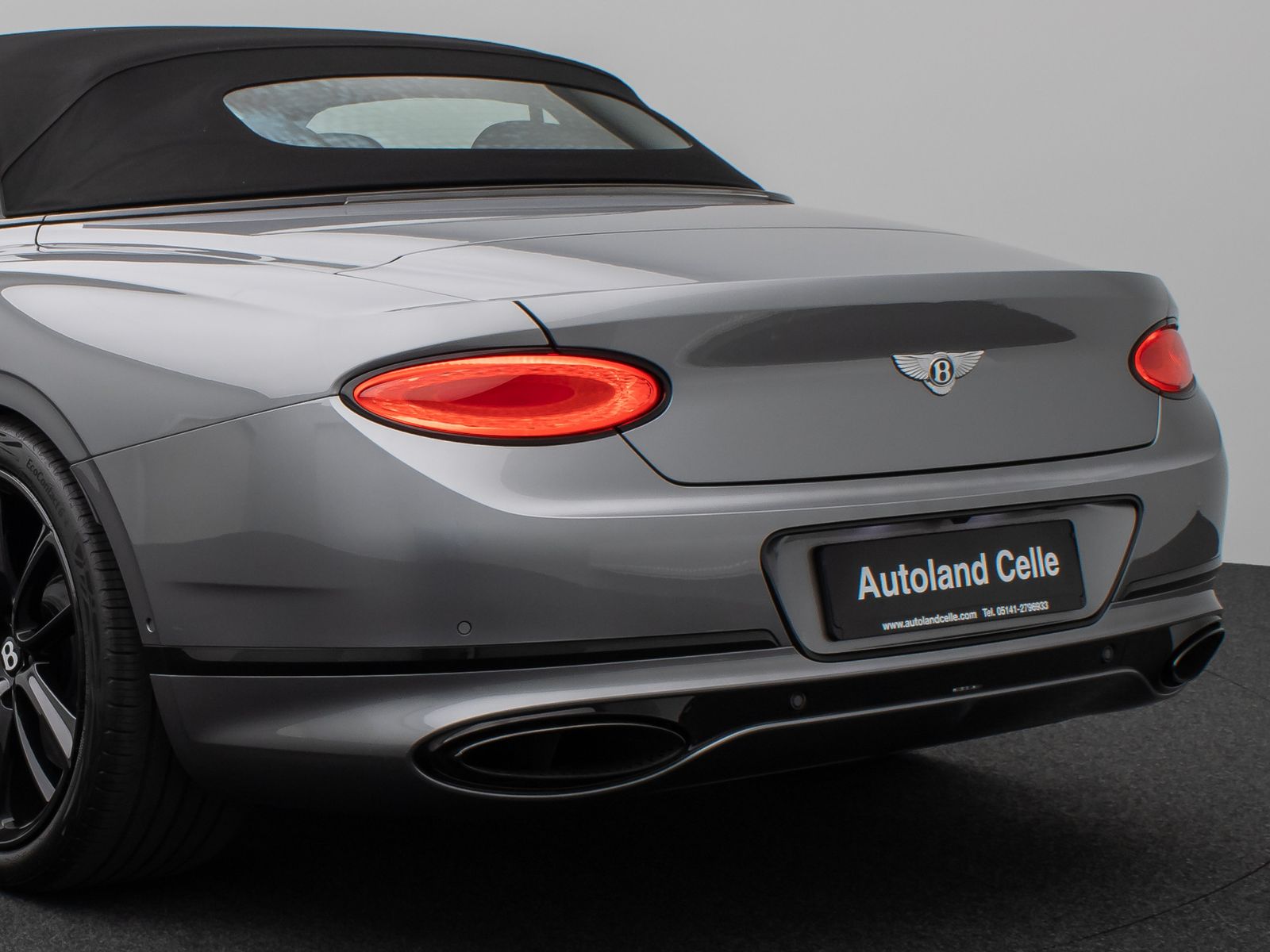 Fahrzeugabbildung Bentley Continental GTC W12 Mulliner 360°HUD NightVision