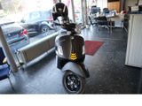 Vespa Piaggio GTS T 300 Neuwertig - VESPA ESSEN
