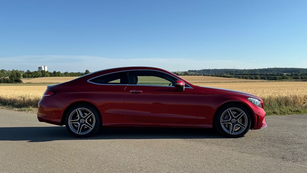 Image of Mercedes-Benz C 300