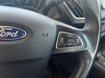 Ford Focus - 8