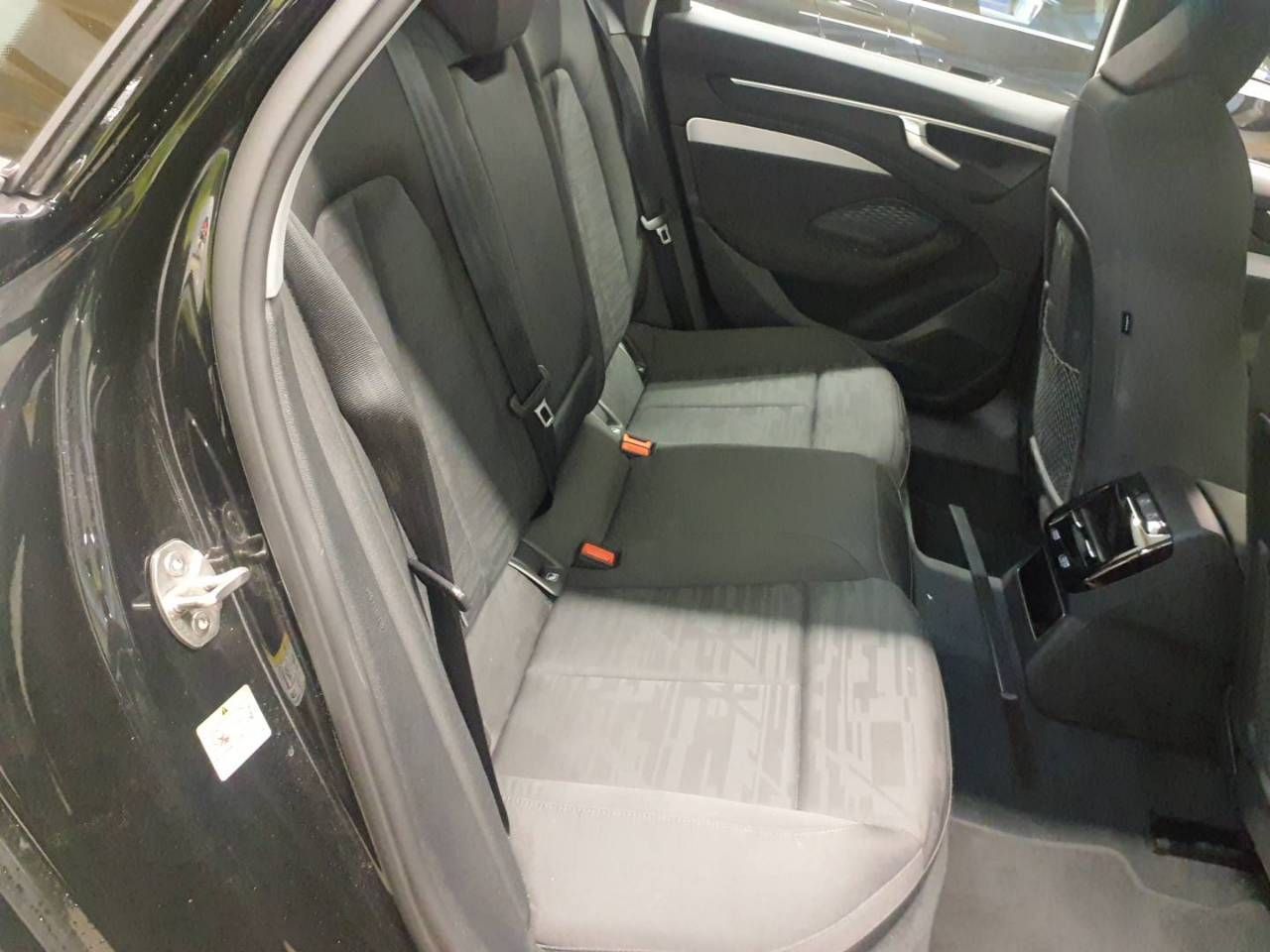 Audi A6 - Bild 7