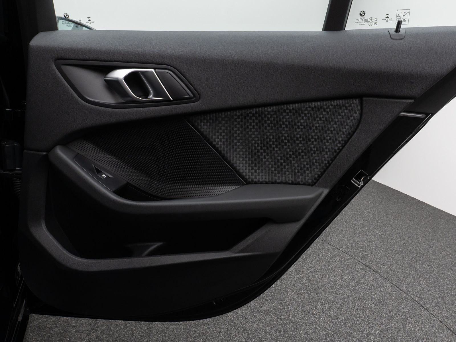 Fahrzeugabbildung BMW 118i PDC CockPitPro Alarm Geschwindigkeitsreg