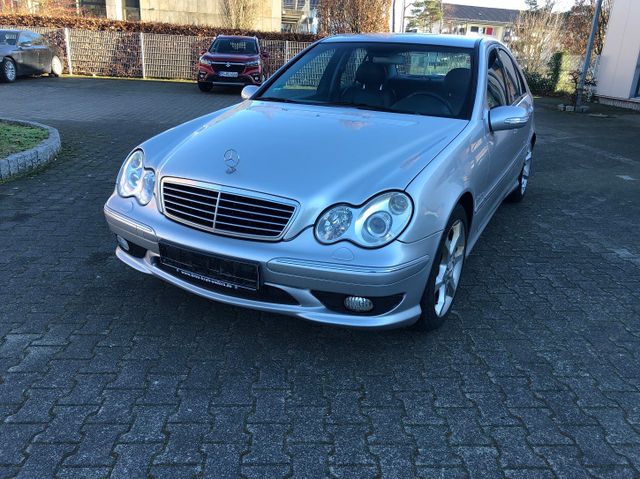 Mercedes-Benz C 32 AMG C -Klasse Limo.Leder.Xenonlicht.Navi