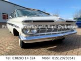 Chevrolet Impala 4-Door Hardtop V8 Automatic - Chevrolet in Rostock