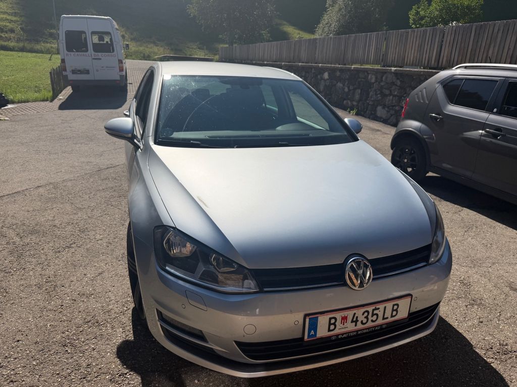 Image of Volkswagen Golf
