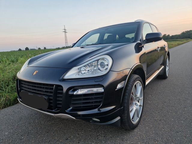 Porsche Cayenne Turbo