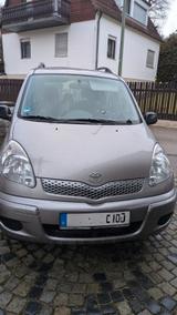 Toyota Yaris 1.5 Verso - gebrauchte Toyota Yaris aus dem Jahr 2005