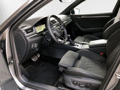 Fahrzeugabbildung Skoda Superb Sportline 4x4 Standheiz PANO Columbus 5J