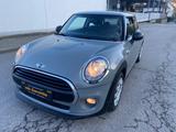 MINI ONE_FIRST Mini 3-trg. One First - MINI One First Gebrauchtwagen