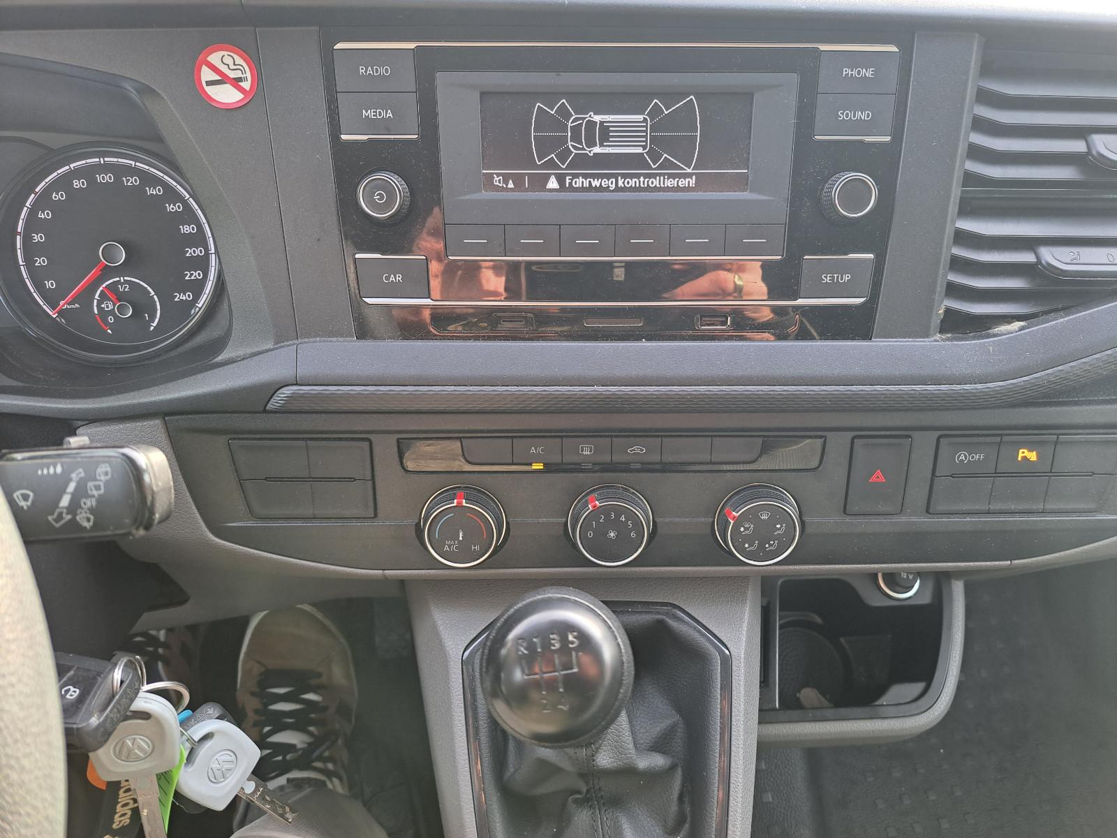 Volkswagen T6.1 9-Sitze*Klima*PDC*Scheckheft*8fach*HUneu