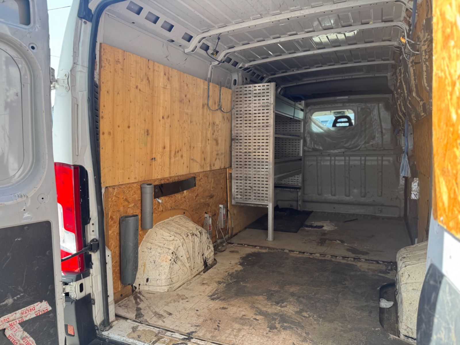Fahrzeugabbildung Fiat  Ducato Grossr.-Kasten 35 130 L4H2 RS: 4035 mm/3