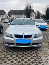 BMW bmw 318i e91 (dringend verkauf) - BMW 318 aus 2007: 318d