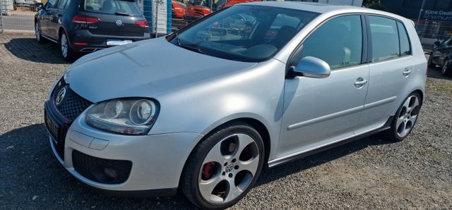 Volkswagen Golf 2.0 GTI*Xenon*Leder*Schiebedach*NAVI*