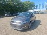 Volkswagen Polo V Style*Klima*Tempomat*PDC hinten*2.Hd - VW Polo Gebrauchtwagen in Wiesbaden