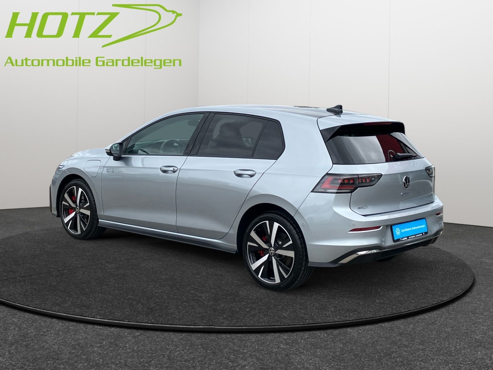 Volkswagen Golf VIII 1.5 TSI DSG GTE AHK LED PDC foto 3