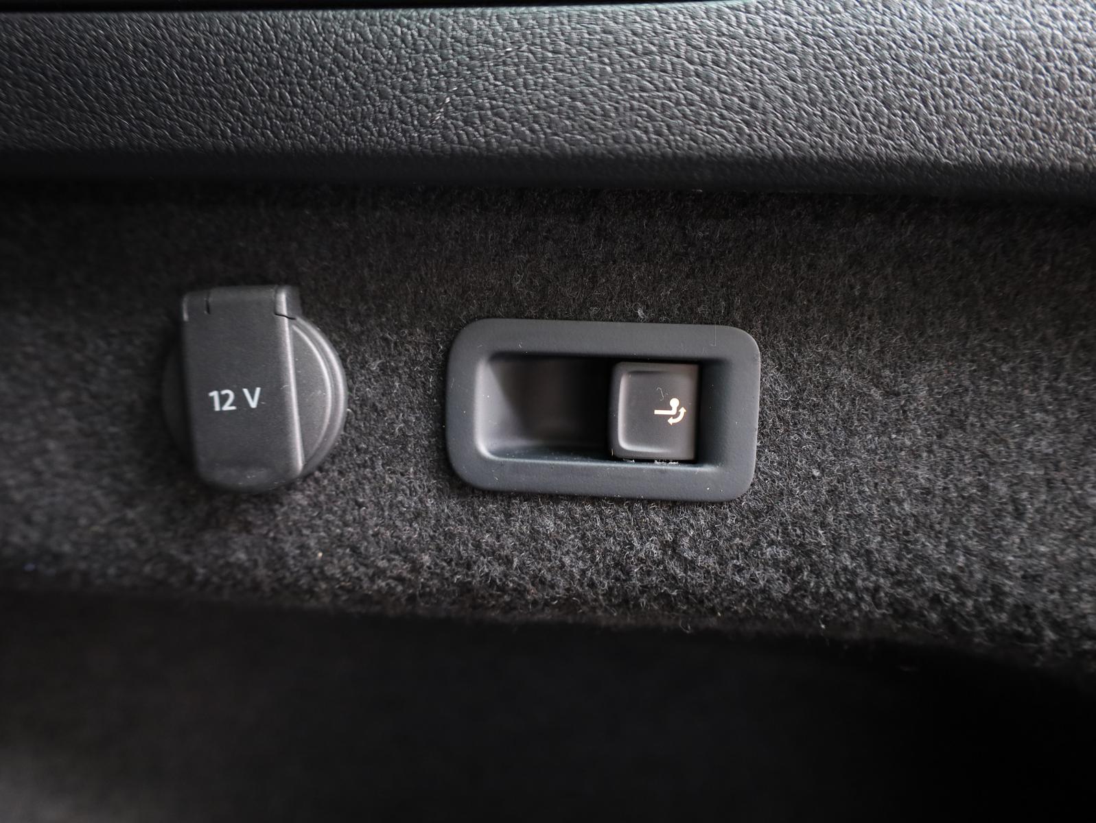 Volkswagen Passat 2.0 TDI Business*ACC*CarPlay*AHK, миниатюра 13