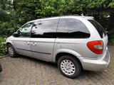 Chrysler Voyager 7-Sitzer Entertainment Sc... - gebrauchte Chrysler Voyager aus dem Jahr 2004