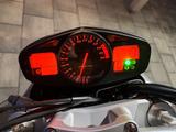 Suzuki GSR 600 - SUZUKI GSR