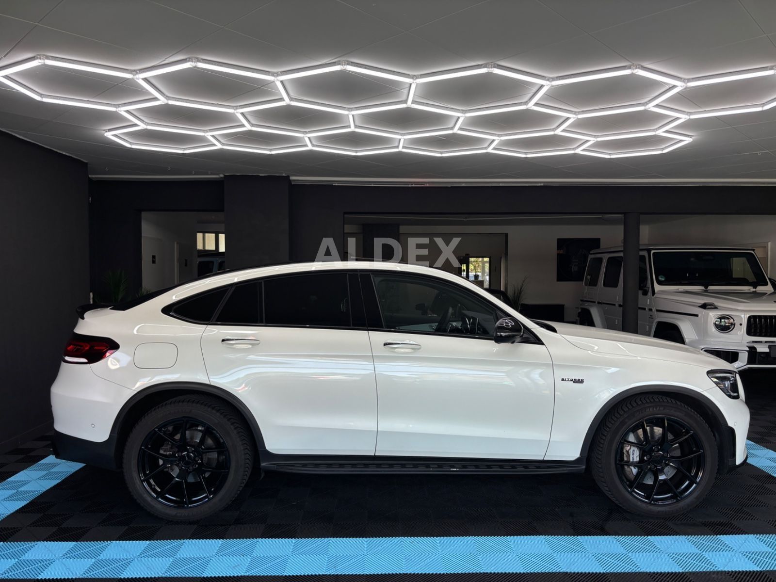 Mercedes-Benz GLC 43 AMG Coupé°PANO°BURM°MEMORY°HUD°KEY°360° foto 6