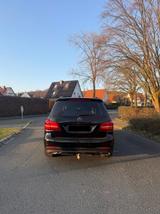 Mercedes-Benz GLS 350d 4MATIC AMG Line 360°Kamera 7 Sitzer TÜV - schwarze Mercedes-Benz GLS 350