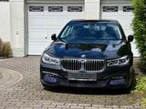 BMW 730d M Sport, Vollausstattung, LED, Massage - BMW 7er Reihe in Frankfurt (Main)