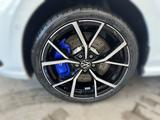 Volkswagen Golf VIII 2.0 FSI DSG 4Motion R Navi IQ.Light DA - Volkswagen Golf: V Fsi